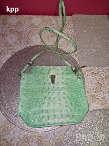 Зелена чанта от естествена кожа в Чанти в гр. Варна - ID38639204 | Bazar.bg