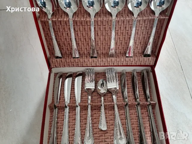 Продавам сервиз прибори за хранене за 6 човека, снимка 6 - Прибори за хранене, готвене и сервиране - 29289826