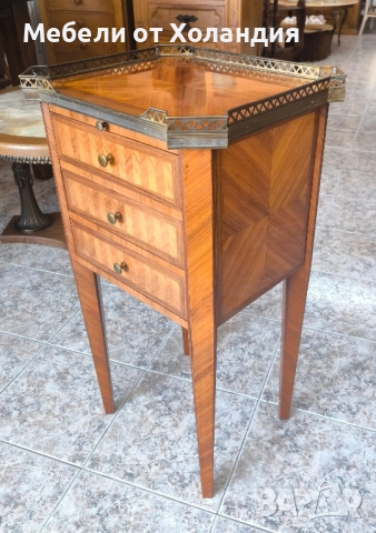 шкафче Луи 16-ти с интарзия, снимка 3 - Шкафове - 52524490