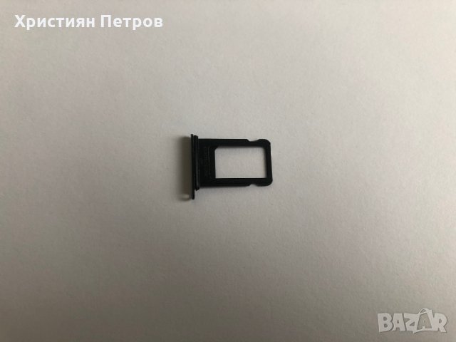 SIM поставка / държач за iPhone 7, снимка 1 - Резервни части за телефони - 27481891