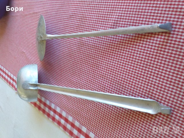 Стари алуминиеви черпак и решетъчна лъжица, снимка 4 - Прибори за хранене, готвене и сервиране - 33042824