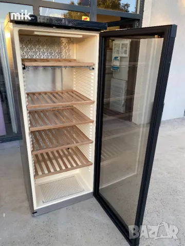 +гаранция Хладилна витрина за вино Либхер 165 см , снимка 7 - Витрини - 47449533