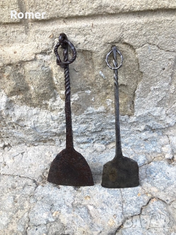 Стара ръчно кована огрибка