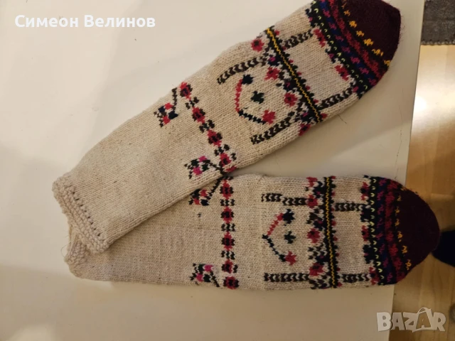 Продавам плетени чорапи, снимка 7 - Мъжки чорапи - 50746190