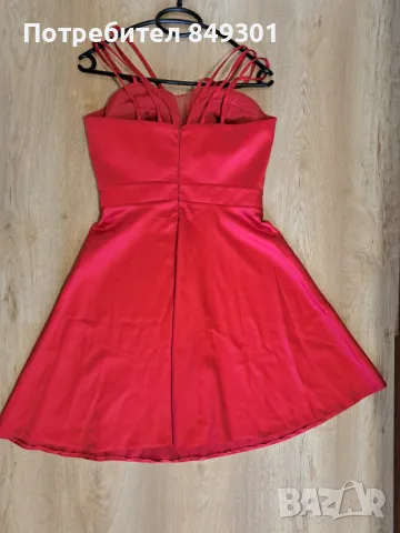 Червена къса рокля, снимка 2 - Рокли - 50165150