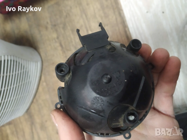 Моторче за регулиране на огледалото за обратно виждане за VW , 3D0959578B, снимка 2 - Части - 52956436