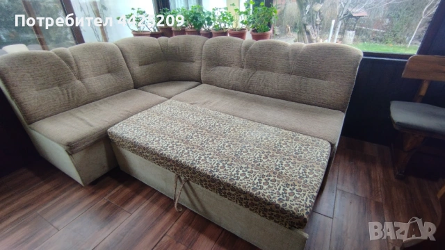 Ъглов диван, снимка 4 - Дивани и мека мебел - 53443657
