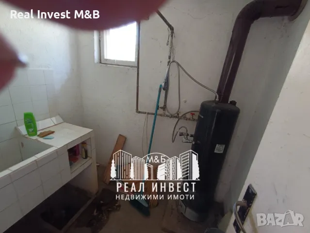 Продавам къща в с. Великан, снимка 4 - Къщи - 48318933