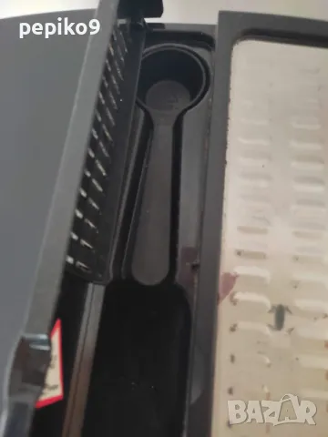 Продавам кафемашини внос от Германия робот пълен автома MAGNIFICA DELONGH, снимка 3 - Кафемашини - 49488309