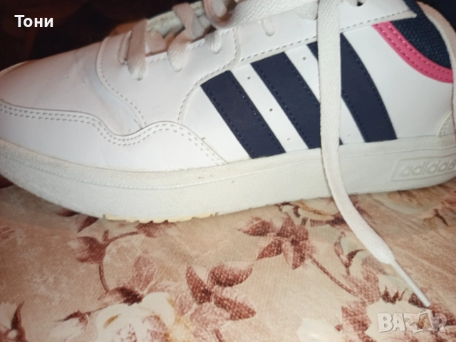 ADIDAS Оригинал Нови Дамски Кожени Маратонки 40, снимка 6 - Маратонки - 52860731