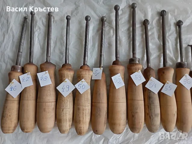 Инструменти и Ролка фина хартия за изработка на Сватбени цветя, Стар куфар, снимка 6 - Други ценни предмети - 38811930