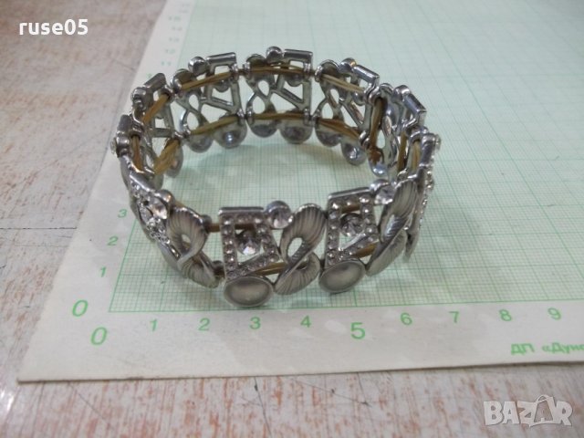 Верижка метална инкрустирана с камъни разтегателна, снимка 2 - Гривни - 32784132