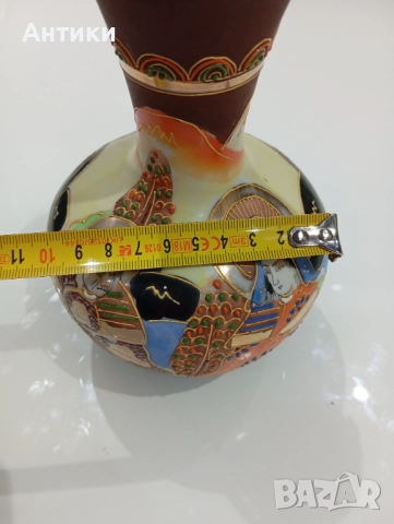 Порцеланова стара японска ваза с печат , снимка 12 - Други ценни предмети - 52624283