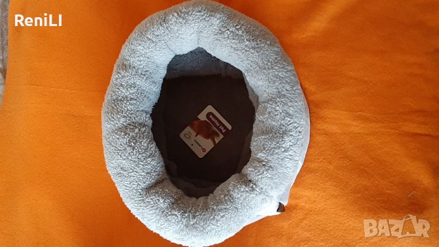 10 % отстъпка. Много ниска цена! Изгодно! Нов кош "Flamingo Snuggle basket" за котки. 16.20 лв.