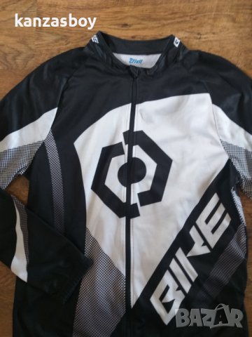 crivit - страхотно мъжко джърси Л размер, снимка 2 - Спортни дрехи, екипи - 40422761