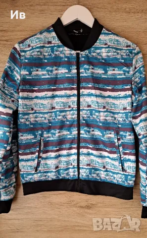 Дамско преходно яке