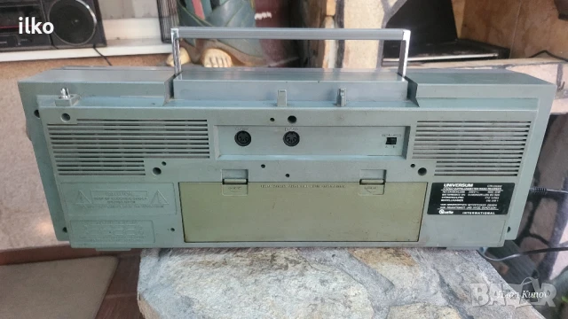 UNIVERSUM CRT-2333C2, снимка 6 - Радиокасетофони, транзистори - 51162962