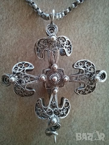 Ръчно изработен кръст от сребърен филигран, снимка 2 - Колиета, медальони, синджири - 39549779