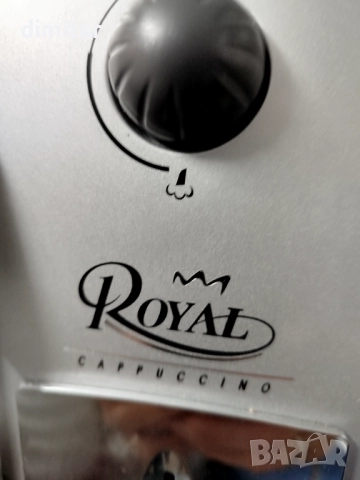 Професионален  кафе автомат  за заведение -ROYAL CAPPUCCINO - 803 броя кафета , снимка 5 - Кафемашини - 52747619