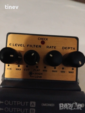 Ефект за китара Chorus Ensemble, снимка 4 - Китари - 53358471