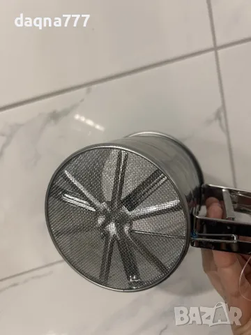 Сито, Германия неръждаема стомана за брашно и пудра захар, снимка 5 - Прибори за хранене, готвене и сервиране - 50393711