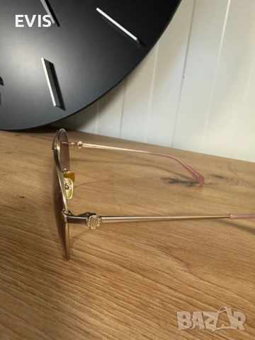Продавам оригинални слънчеви очила MAJE – златно с пепел от рози (розово), снимка 9 - Слънчеви и диоптрични очила - 53247681