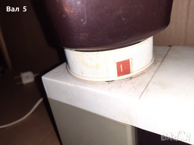 Стара електтрическа кафемелачка АРОМАТ - СССР, снимка 4 - Антикварни и старинни предмети - 43478526