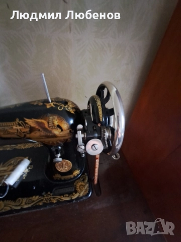 Стара шевна машина с маса Singer, снимка 5 - Други ценни предмети - 52150046