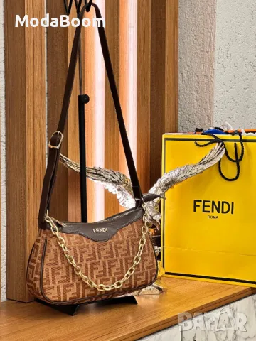 Fendi дамски чанти различни цветове , снимка 11 - Чанти - 48235627