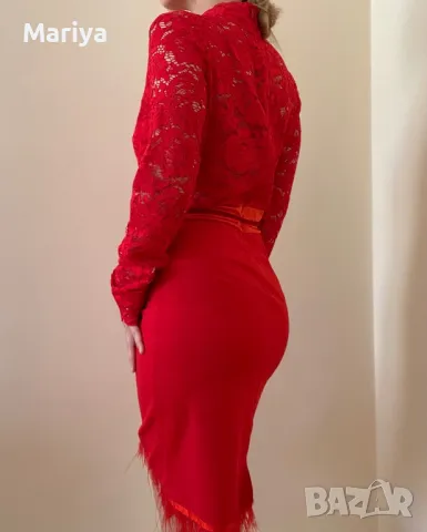 Стилна червена рокля с дантела и пера. Размер С и М, снимка 6 - Рокли - 47681636