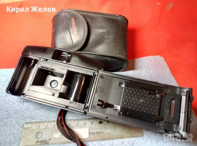 PRAKTICA M-10 Стар КОЛЕКЦИОНЕРСКИ ЛЕНТОВ ФОТОАПАРАТ ПРАКТИКА с ОРИГИНАЛЕН КАЛЪФ 46920, снимка 4 - Фотоапарати - 47655828