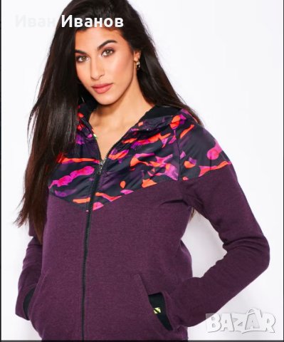 Nike Overlay Camo Windrunner Fleece размер ХS , снимка 2 - Спортни екипи - 43793339