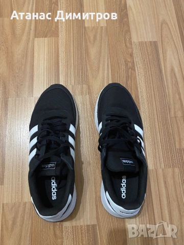 Маратонки адидас