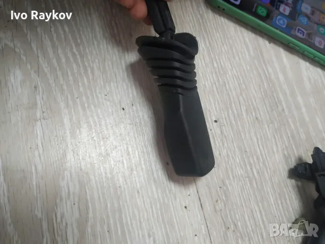 Лостче за светлини- мигачи за Astra H 2009 - 24445280, снимка 3 - Части - 50233713