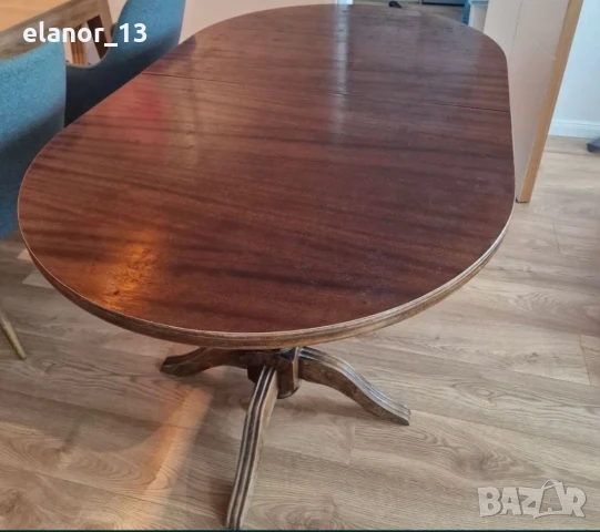 Трапезна маса от масив