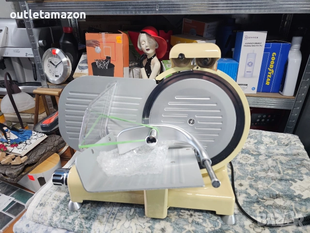 Електрическа колбасорезачка Rgv 25 Special Edition, цвят слонова кост, алуминий, снимка 2 - Други - 53559708