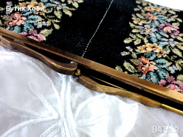 Старинен несесер от гобленов плат, снимка 4 - Антикварни и старинни предмети - 37611750