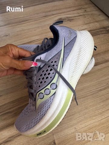 Оригинални маратонки SAUCONY RIDE 17! 40,5 н, снимка 2 - Маратонки - 52179659