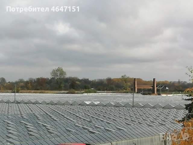 Конструкция за стъклена оранжерия.