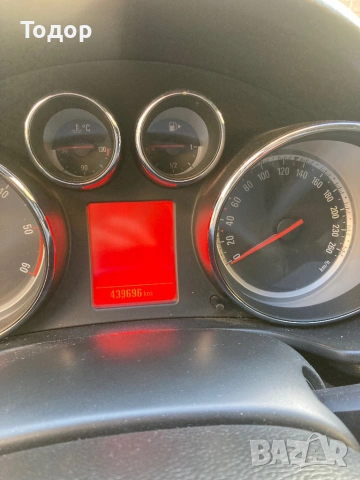 Opel insignia 2.0, снимка 9 - Автомобили и джипове - 53189619