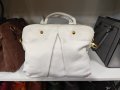 Дамска чанта от естествена телешка кожа в бял цвят /Е76