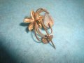 СТАРА БЛОНЗОВА ПОЗЛАТЕНА АРТ ДЕКО СКЪПОЦЕННА БРОШКА ЦВЕТЕ МАЙСТОРСКА РЪЧНА ИЗРАБОТКА 25335, снимка 7