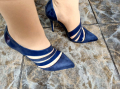 Нови Тъмно сини с естествена кожа , снимка 1 - Дамски обувки на ток - 36406134