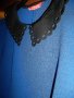 Рокля с ефирна якичка в кралско синьо с изчистен дизайн, снимка 5