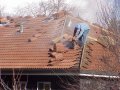 Цялостно изграждане на нов покрив  Пренареждане на керемиди  Поставяне на битумни керемиди