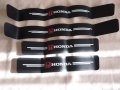 Висококачествени черни карбонови стикери за прагове на Хонда  Honda кола автомобил джип ван , снимка 1 - Аксесоари и консумативи - 43378084