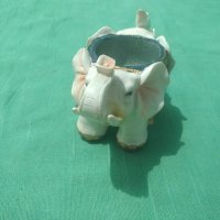 Порцеланов слон поставка,сувенир, снимка 4 - Декорация за дома - 33292776