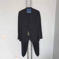 Страхотен мъжки костюм HUGO BOSS , бизнес клас , размер 48ми , нов с етикет , цена на етикет 499€ . , снимка 2 - Сака - 39489447