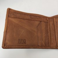 Кожен портфейл естествена кожа RFid protection , снимка 4 - Портфейли, портмонета - 44048616