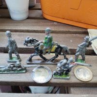 Лот метални войници , снимка 1 - Колекции - 37474727